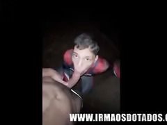 YOUNG MAN SUCKING ME ON THE STREET